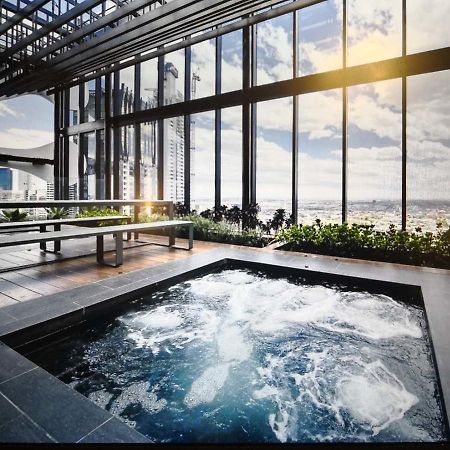 Hfn Heart Of Melbourne Cbd Apartment Luaran gambar