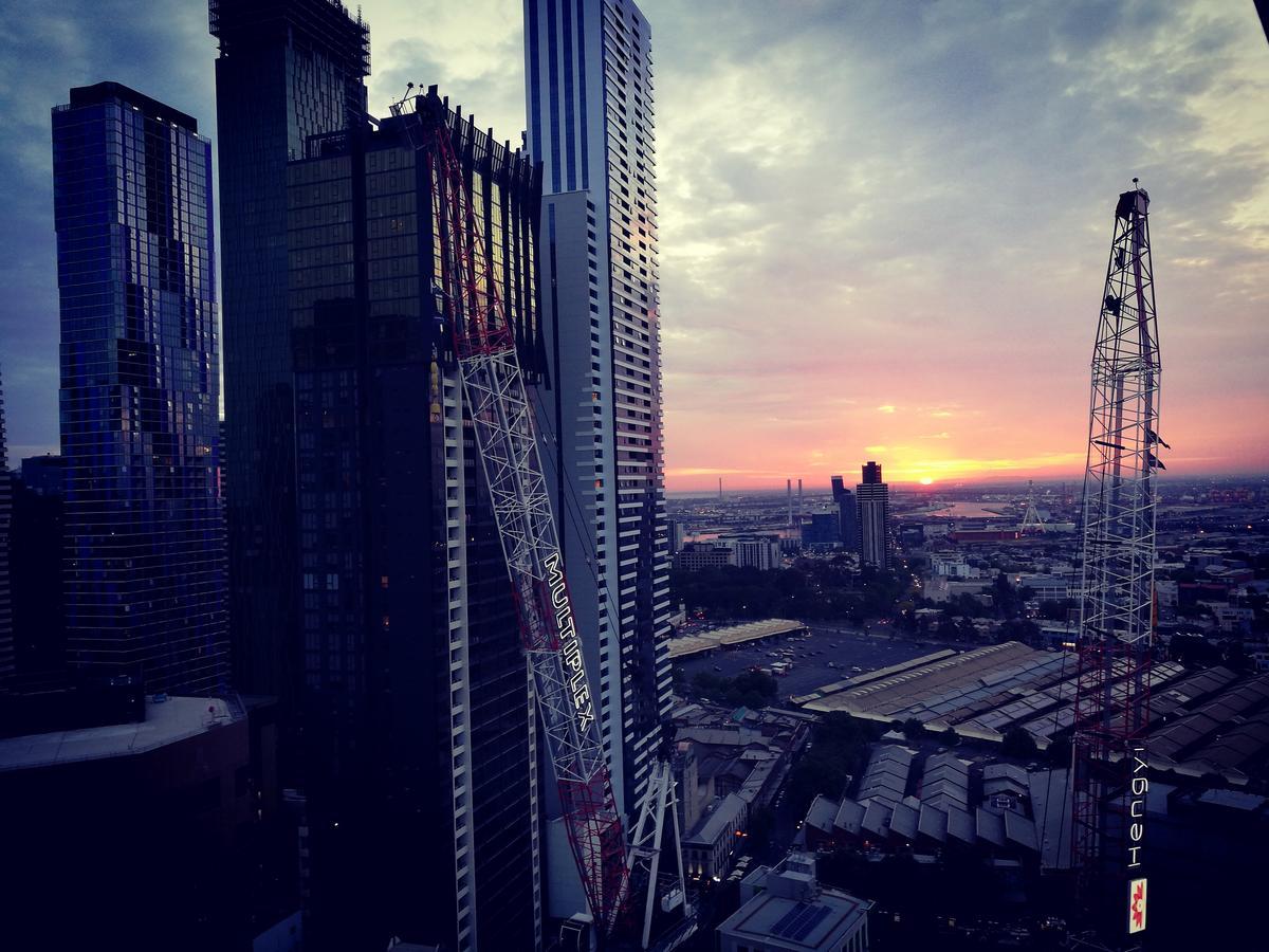 Hfn Heart Of Melbourne Cbd Apartment Luaran gambar