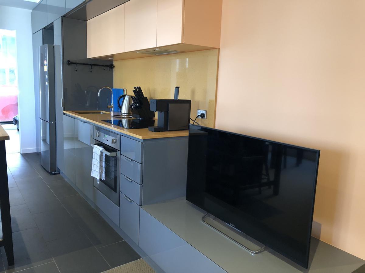 Hfn Heart Of Melbourne Cbd Apartment Luaran gambar